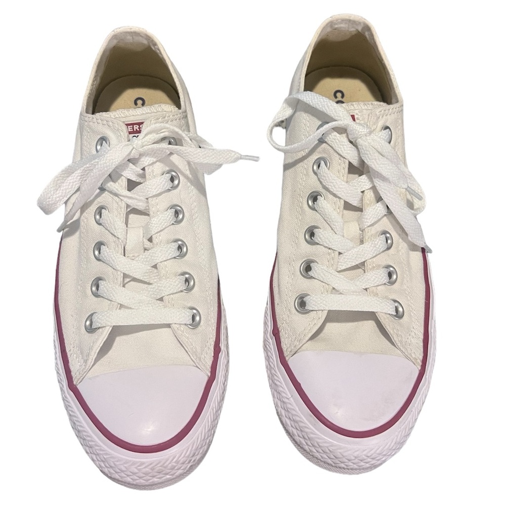 Converse Low Top Sneakers